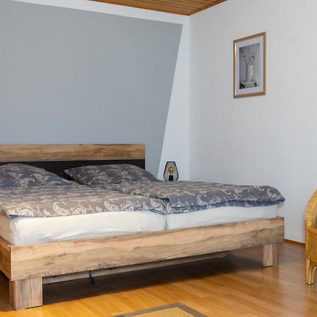 Ferienwohnung In Wörrstadt Eksteriør bilde